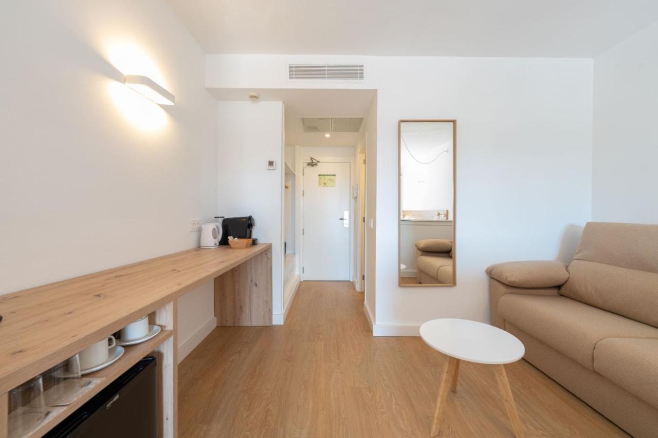 Ferrer Lime Isabel Hotel apartamentowy 3*