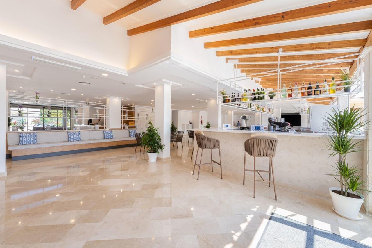 Ferrer Lime Isabel Hotel apartamentowy
