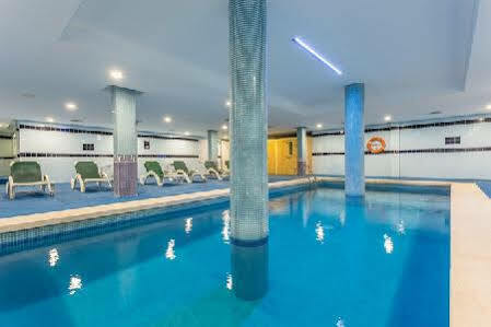Ferrer Lime Isabel Hotel apartamentowy Cala Bona (Mallorca)